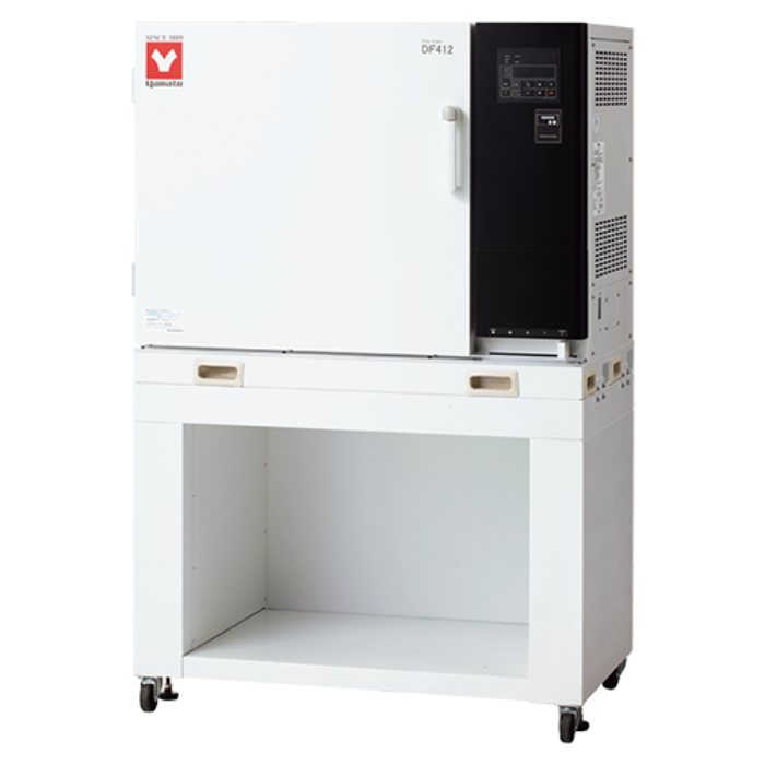 Yamato lab fine oven model DF-412 on a white stand