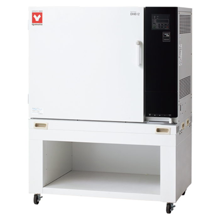 Yamato lab fine oven model DF-612 on a white stand